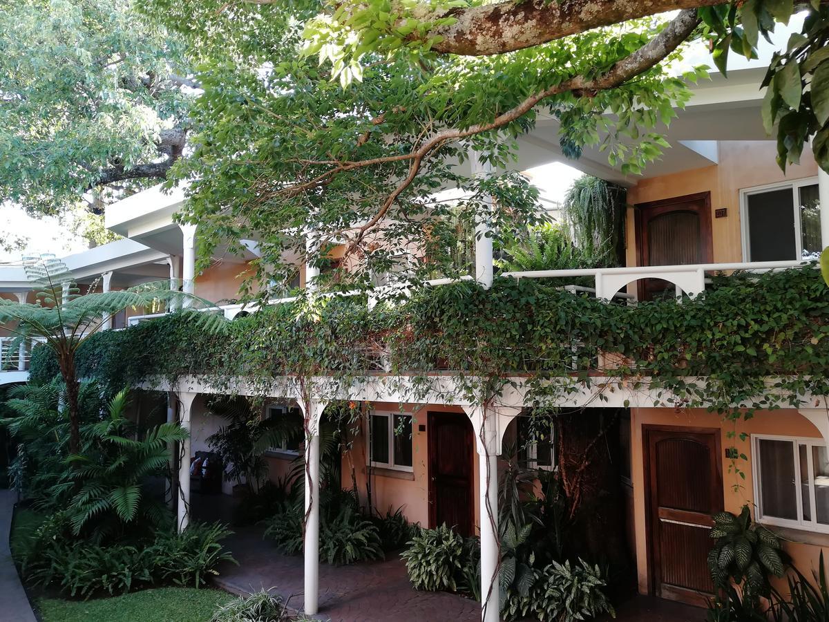 Hotel Ciudad Vieja Ville de Guatemala Extérieur photo