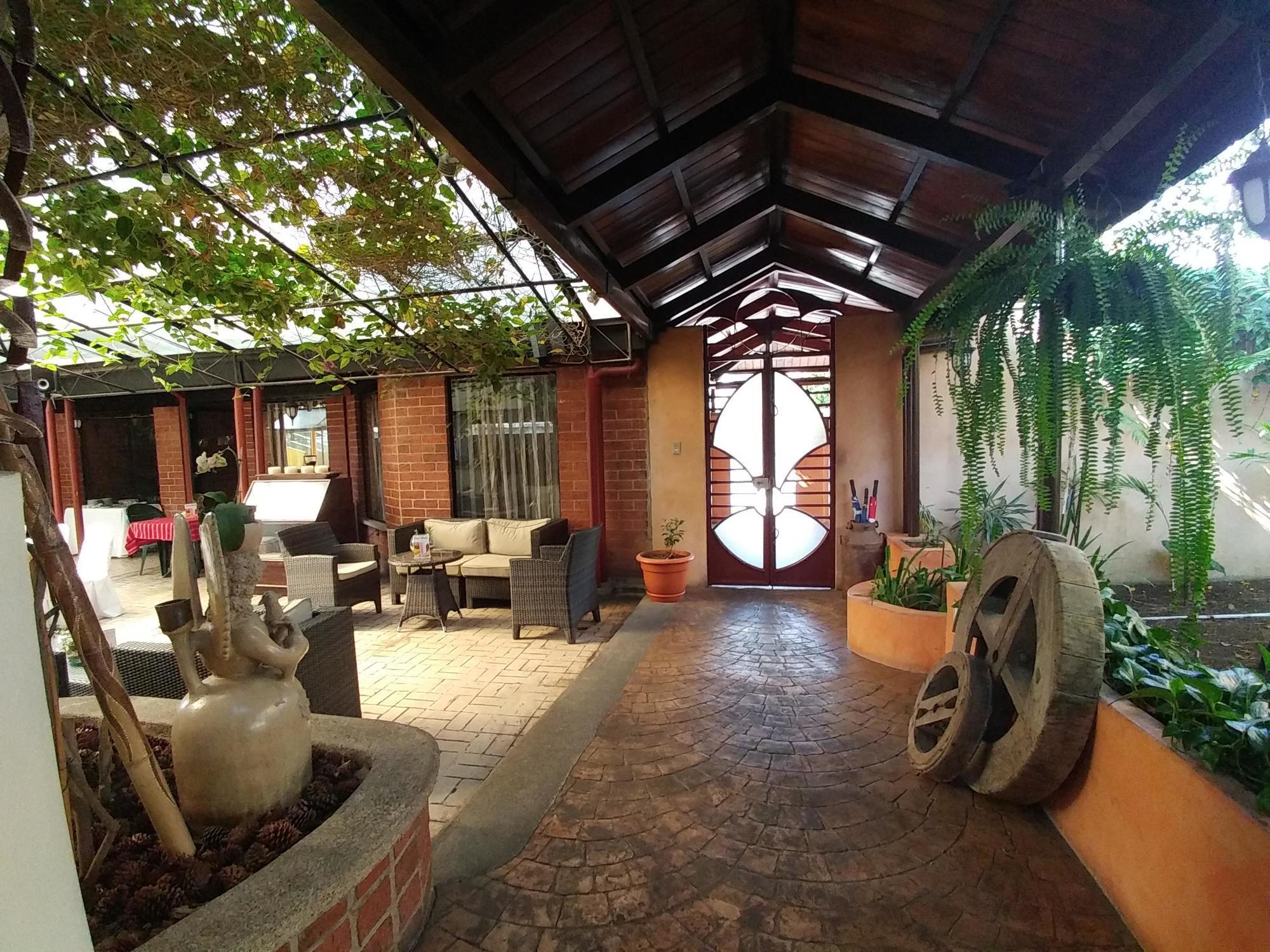 Hotel Ciudad Vieja Ville de Guatemala Extérieur photo