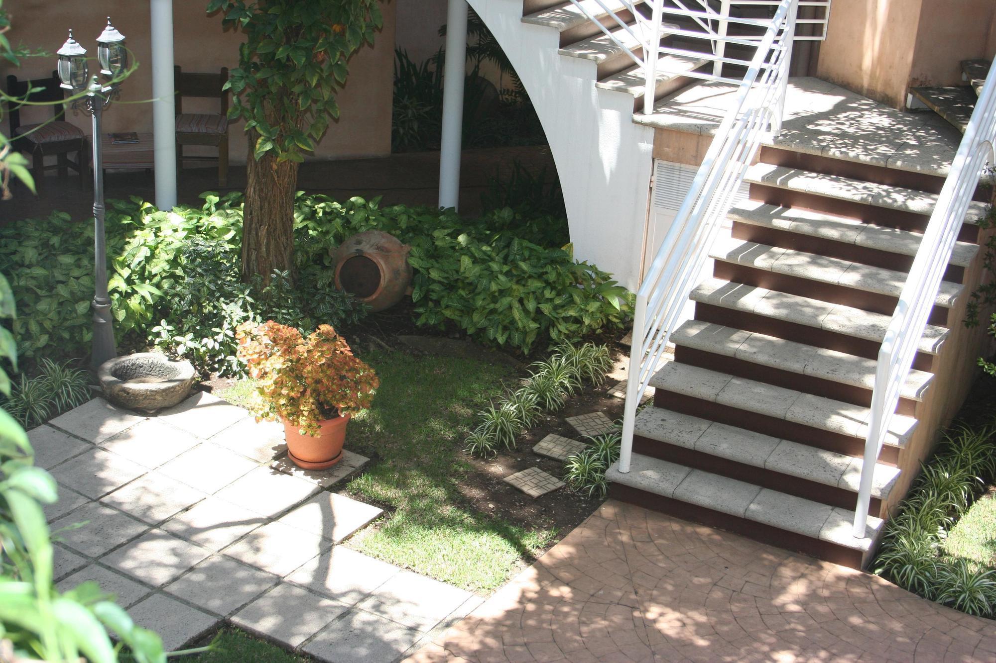 Hotel Ciudad Vieja Ville de Guatemala Extérieur photo
